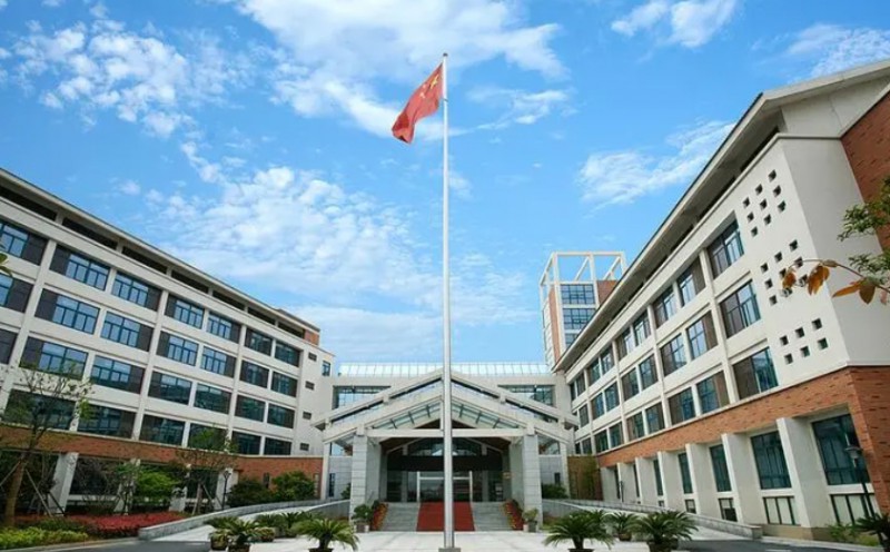 紹興中國輕紡城中學(xué)怎么樣、好不好