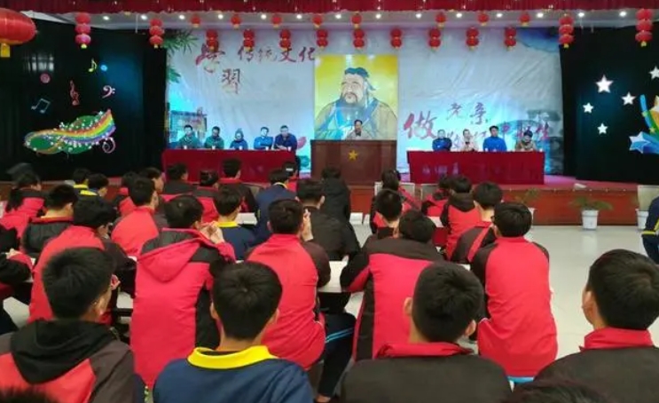 北鎮(zhèn)市中等職業(yè)技術(shù)專業(yè)學(xué)校怎么樣、好不好
