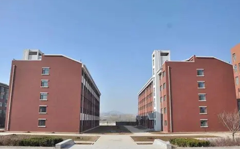 錦州市衛(wèi)生學(xué)校怎么樣、好不好