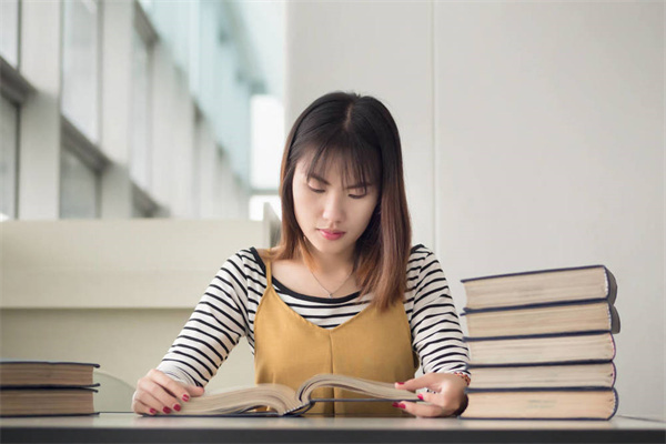 揭西第一職業(yè)技術(shù)學校計算機應(yīng)用專業(yè)介紹