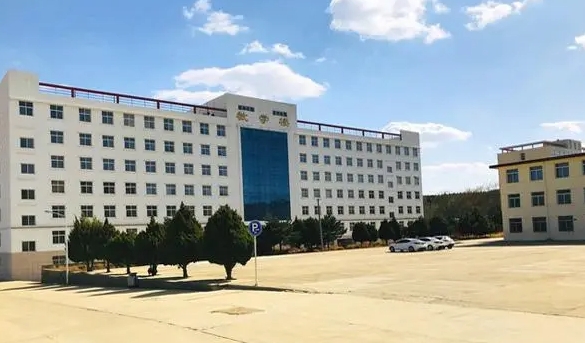 陜西2024年怎么讀中專學校