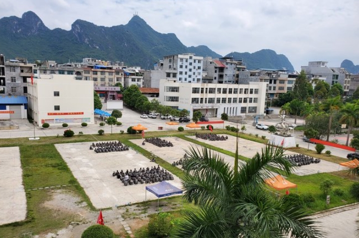 2024大化瑤族自治縣職業(yè)技術(shù)學校多少錢 大化瑤族自治縣職業(yè)技術(shù)學校各專業(yè)學費收費標準