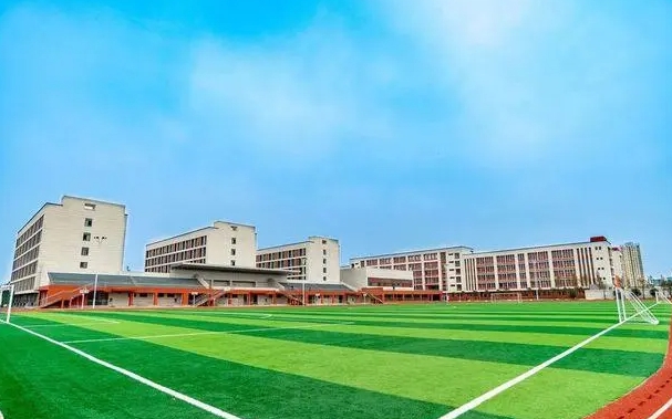 2023南陽市第二完全學(xué)校錄取分?jǐn)?shù)線(2024年參考)