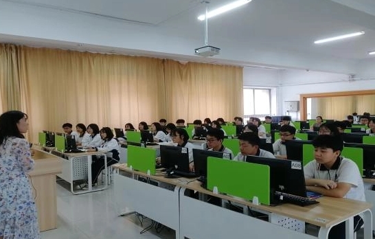 廣東2024年女生上中專學(xué)校有哪些技術(shù)