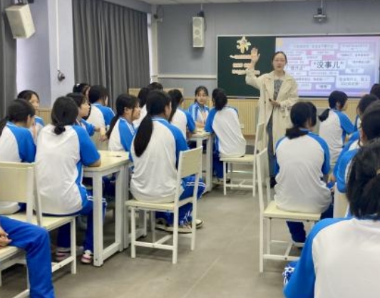 重慶醫(yī)藥學校怎么樣、好不好