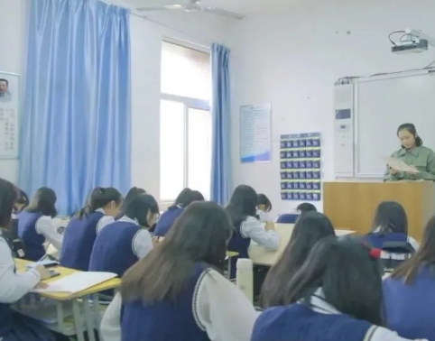 廣西2024年現(xiàn)在上中專學(xué)校什么專業(yè)好