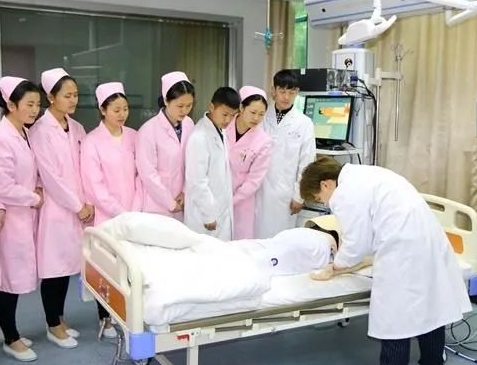 重慶南丁衛(wèi)生職業(yè)學(xué)校怎么樣、好不好