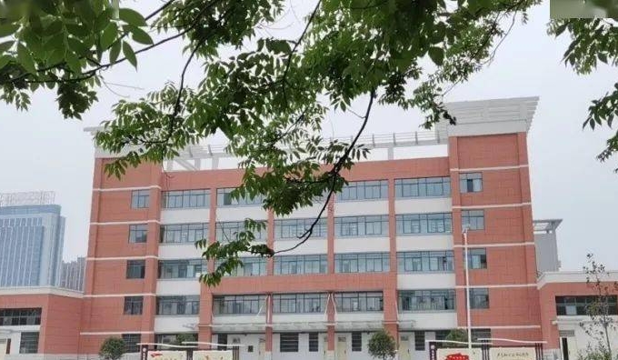 2023鄧州二高中錄取分?jǐn)?shù)線(2024年參考)
