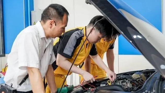 廣東2024年上中專學(xué)校哪個(gè)專業(yè)好