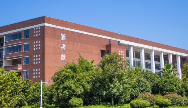 南昌職業(yè)大學(xué)是幾本院校 985還是211高校（附重點(diǎn)專業(yè)）