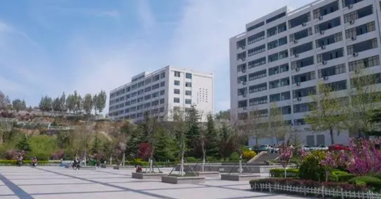 青島恒星科技學(xué)院是什么樣的大學(xué) 985還是211高校（附王牌特色專(zhuān)業(yè)）
