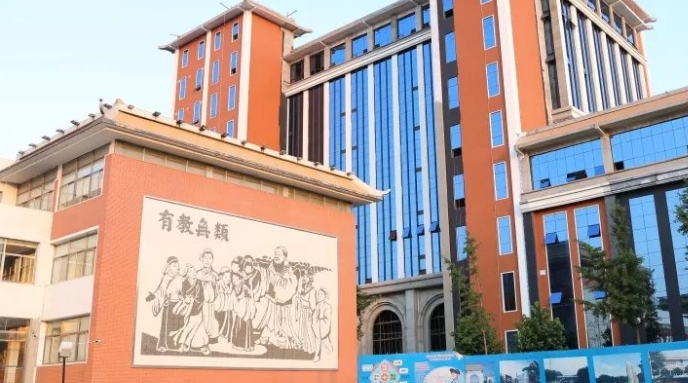 鄭州升達經(jīng)貿(mào)管理學院是什么樣的大學 985還是211高校（附王牌特色專業(yè)）
