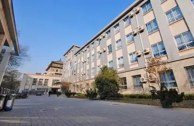 北京市第四十四中學(xué)地址，乘車路線