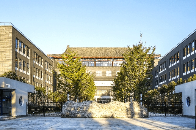 北京市第二中學(xué)朝陽學(xué)校地址，乘車路線