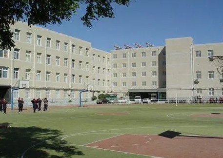 北京理工大學(xué)附屬中學(xué)分校地址，乘車路線