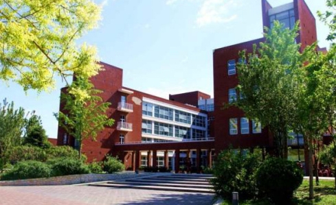 清華大學(xué)附屬實驗學(xué)校地址，乘車路線