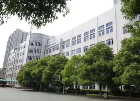 長沙麓山國際實驗學校靠譜嗎