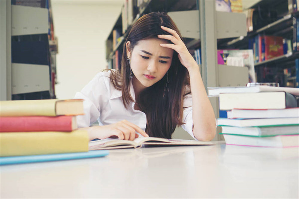 上海應用技術大學VS滇西應用技術大學哪個實力更強？
