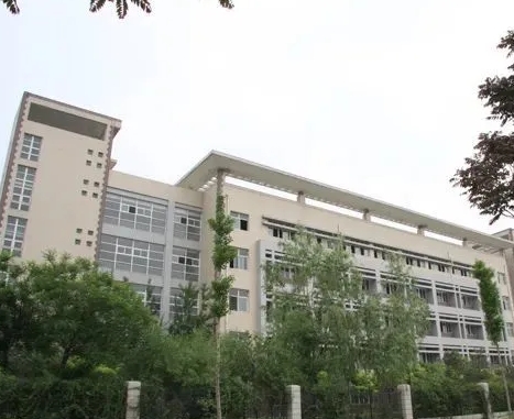 2024年晉中師范高等?？茖W(xué)校多少錢
