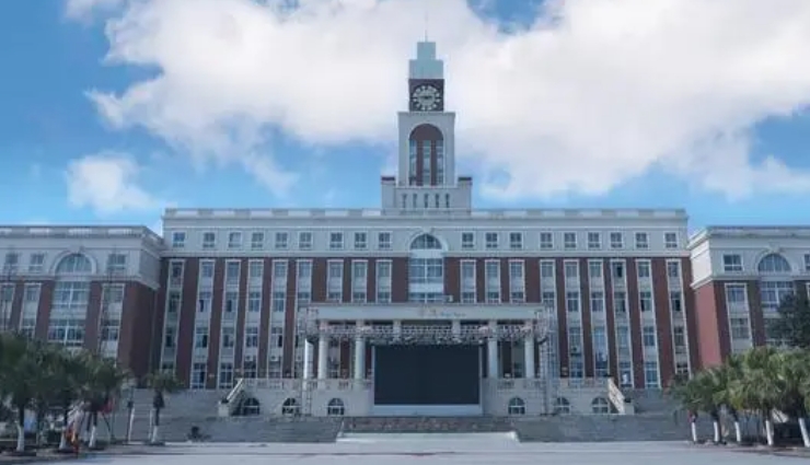 2024四川電影電視學(xué)院專業(yè)排行榜 