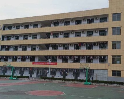 青海2024初中畢業(yè)報什么中專學校好