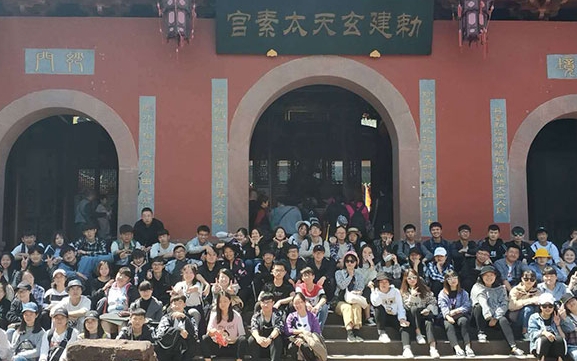 鞏義市清藝美術(shù)專業(yè)學(xué)校怎么樣、好不好