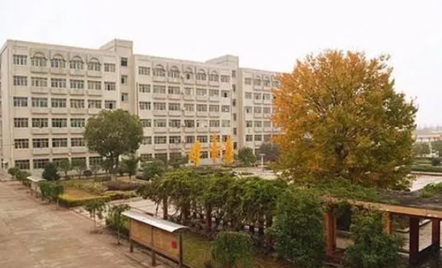 新蔡縣中等職業(yè)技術(shù)學(xué)校怎么樣、好不好