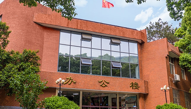 武漢民政職業(yè)學(xué)院評(píng)價(jià)怎么樣,學(xué)校好不好