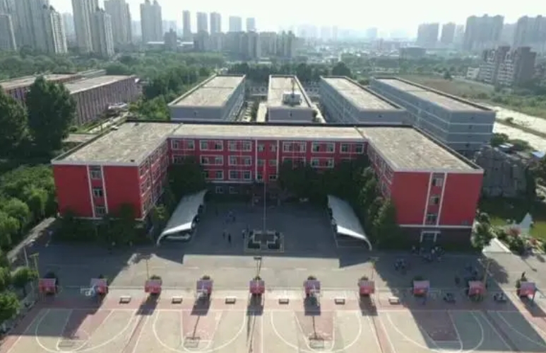 陜西2024年沒(méi)有畢業(yè)證可以讀鐵路學(xué)校嗎
