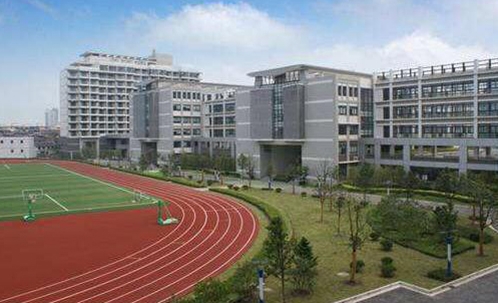 四川2024年鐵路學(xué)校報名時間