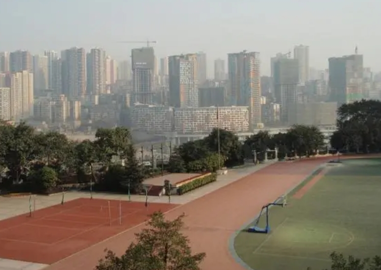 重慶市求精中學(xué)校怎么樣、好不好