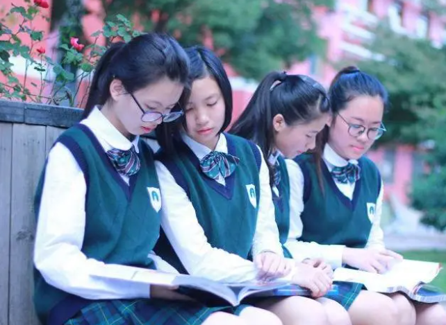 高考志愿如何填報(bào)？高考志愿填滿好還是不填滿好