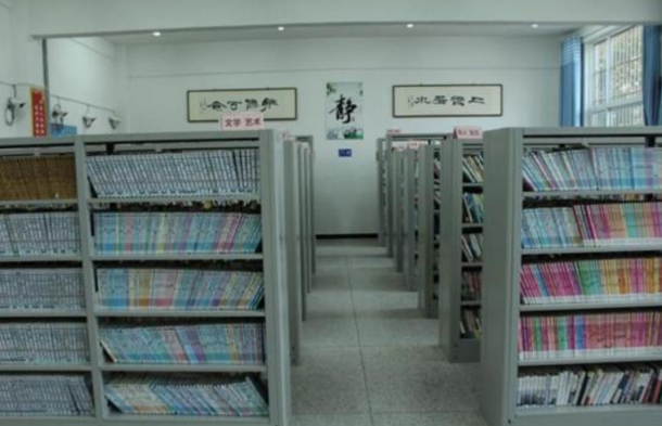 漯河市召陵區(qū)中等專業(yè)學校網(wǎng)站網(wǎng)址主頁