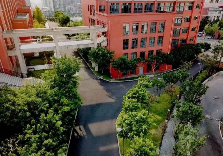 重慶市實驗中學校地址，乘車路線
