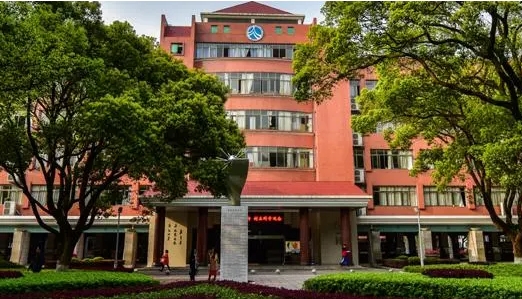 重慶市文理學(xué)院附屬中學(xué)校怎么樣、好不好