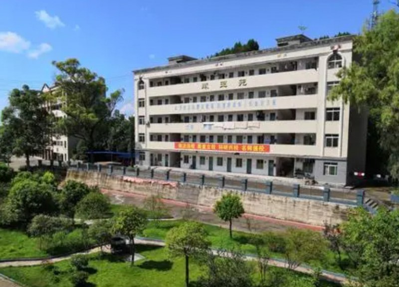 重慶市仁義中學(xué)校怎么樣、好不好