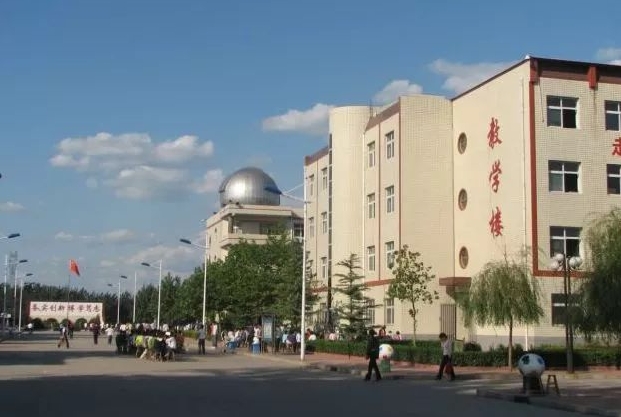 石家莊市礦區(qū)中學(xué)地址，乘車路線