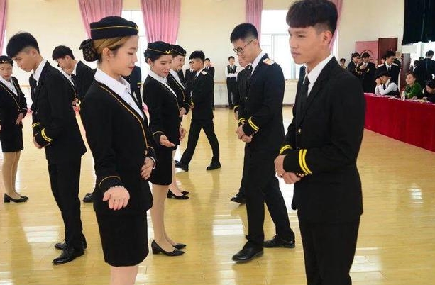 湖南2024年鐵路學(xué)校報名條件