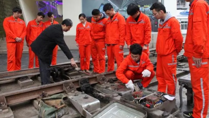 廣東2024年去鐵路學(xué)校學(xué)什么專業(yè)好