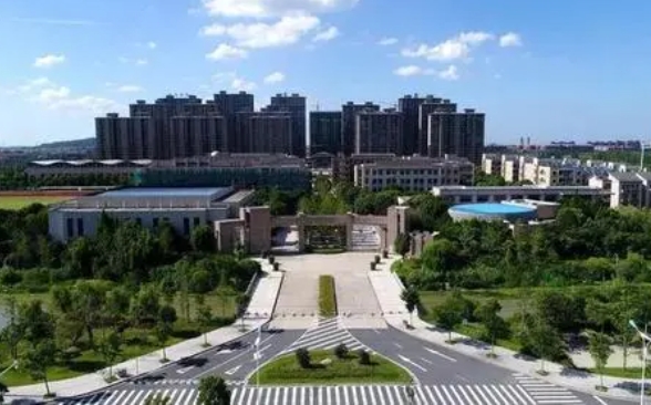 唐山市海港高級(jí)中學(xué)地址，乘車(chē)路線