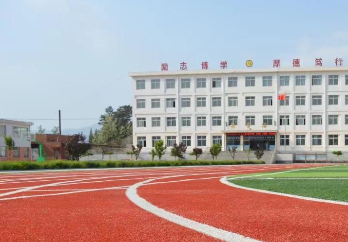 青龍滿族自治縣滿族中學招生簡章2024年