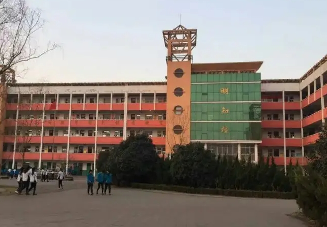武安市第十中學怎么樣、好不好