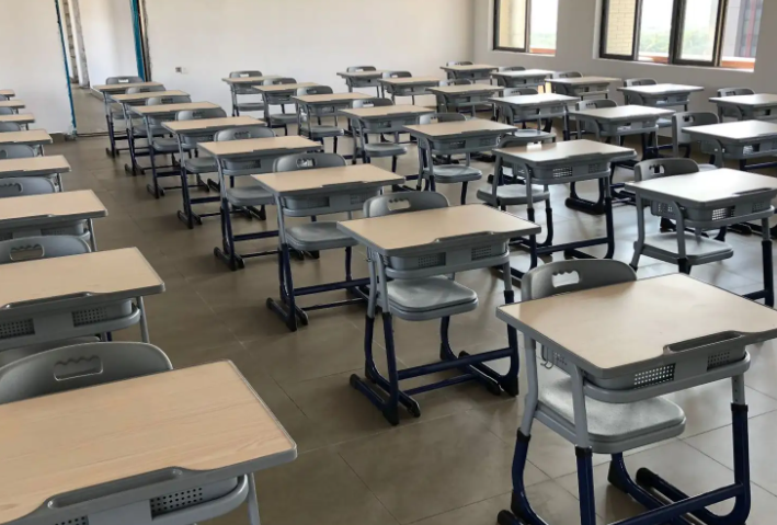 貴陽職業(yè)技術學院中職部:廉政微課——青年話清廉 三課蘊三心