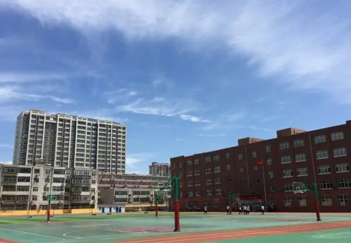 2024邢臺市第八中學(xué)多少錢(學(xué)費(fèi)明細(xì))
