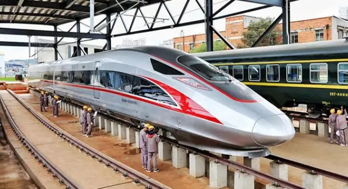 山東2025年鐵路學校中專升大專考什么