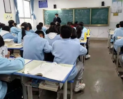 貴州2025年適合女生的鐵路學(xué)校