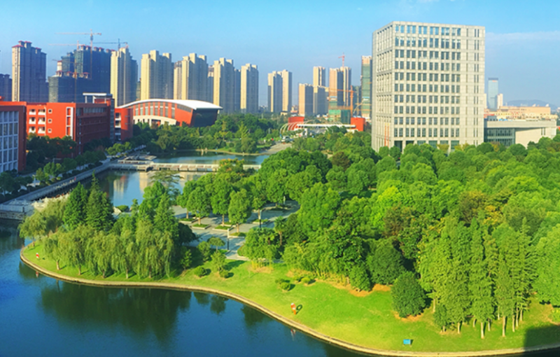 江蘇2025年職高和鐵路學校有哪些區(qū)別