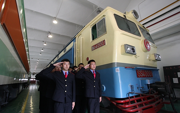 陜西2025年男生讀鐵路學校學什么好