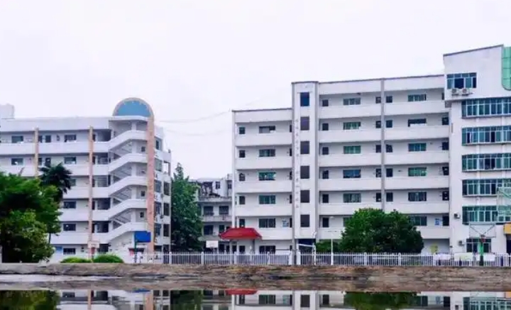 石橋中學(xué)怎么樣、好不好