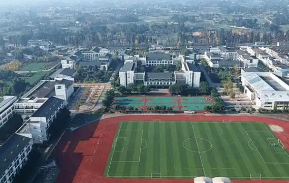 石室白馬中學(xué)怎么樣、好不好
